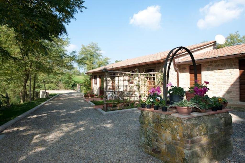 Agriturismo Stazione Di Monta Vicchio Εξωτερικό φωτογραφία