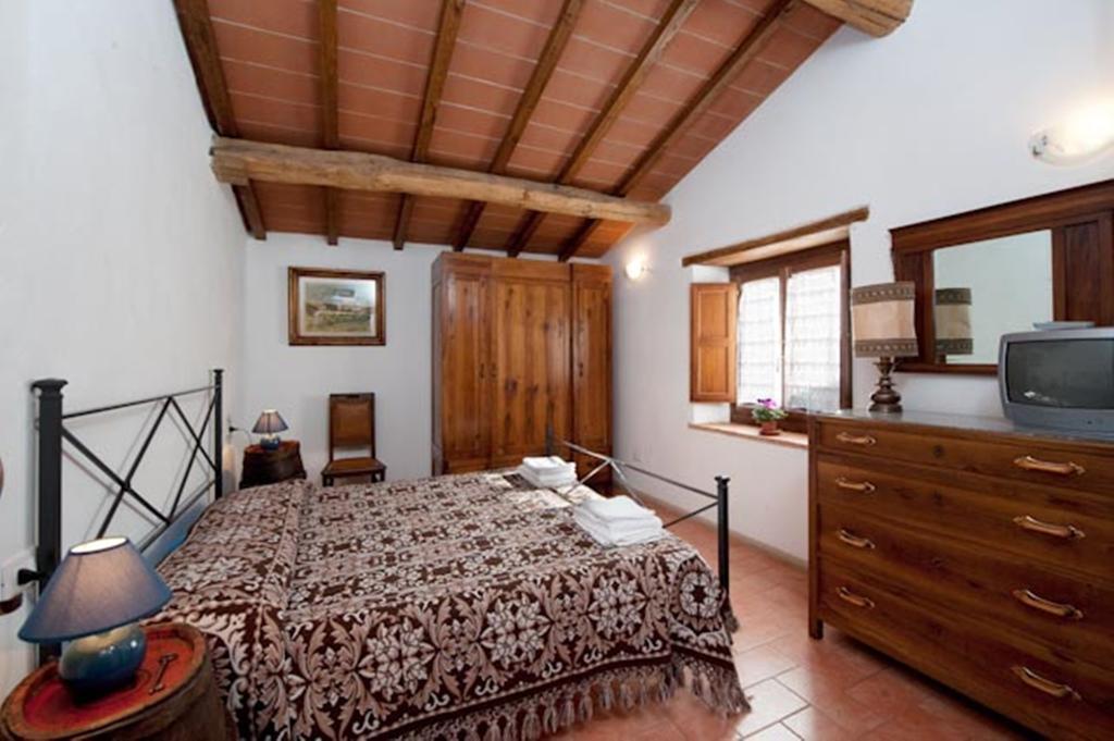 Agriturismo Stazione Di Monta Vicchio Δωμάτιο φωτογραφία