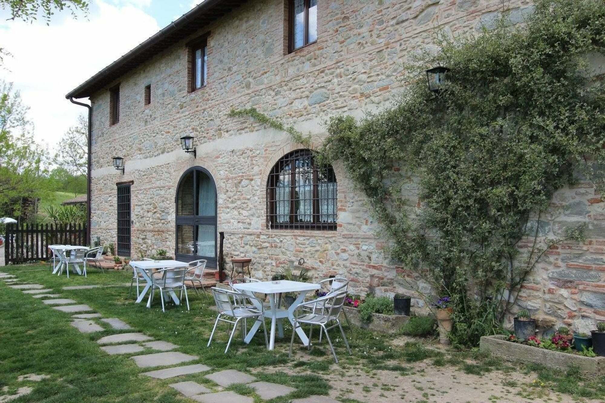 Agriturismo Stazione Di Monta Vicchio Εξωτερικό φωτογραφία